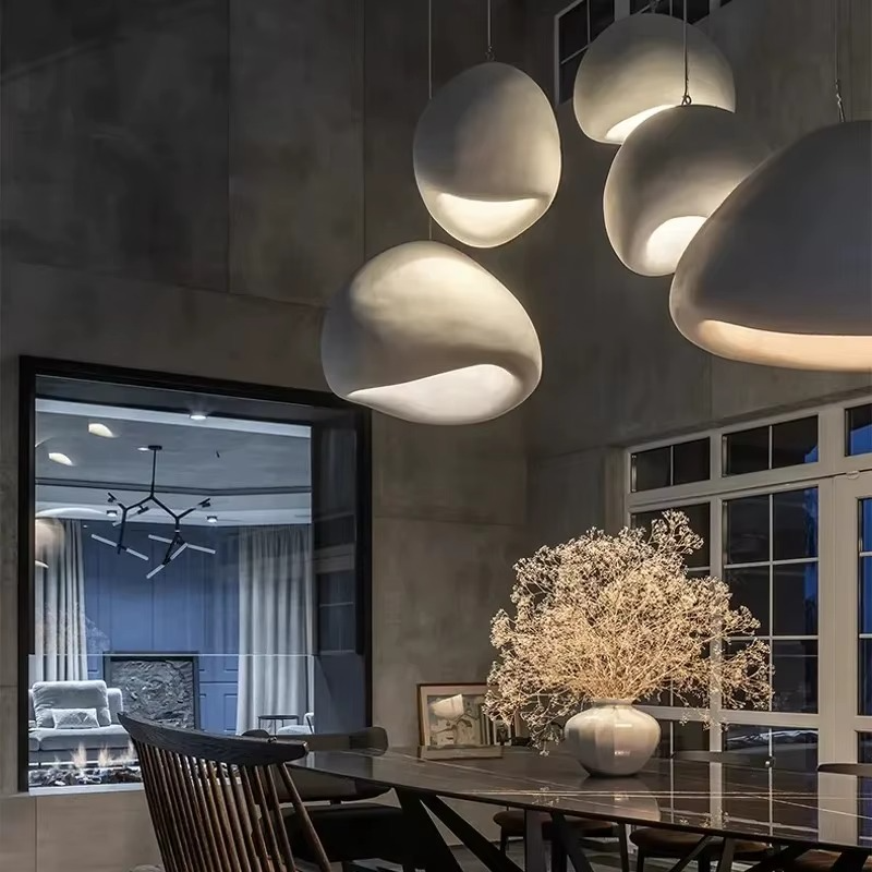 Rui | Timeless Pendant for Home and Office